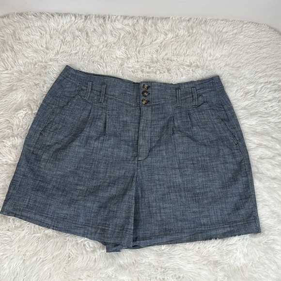 Reitmans Faux Denim Style Casual Shorts - Picture 1 of 9